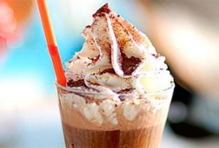 Молочный коктейль с кофе